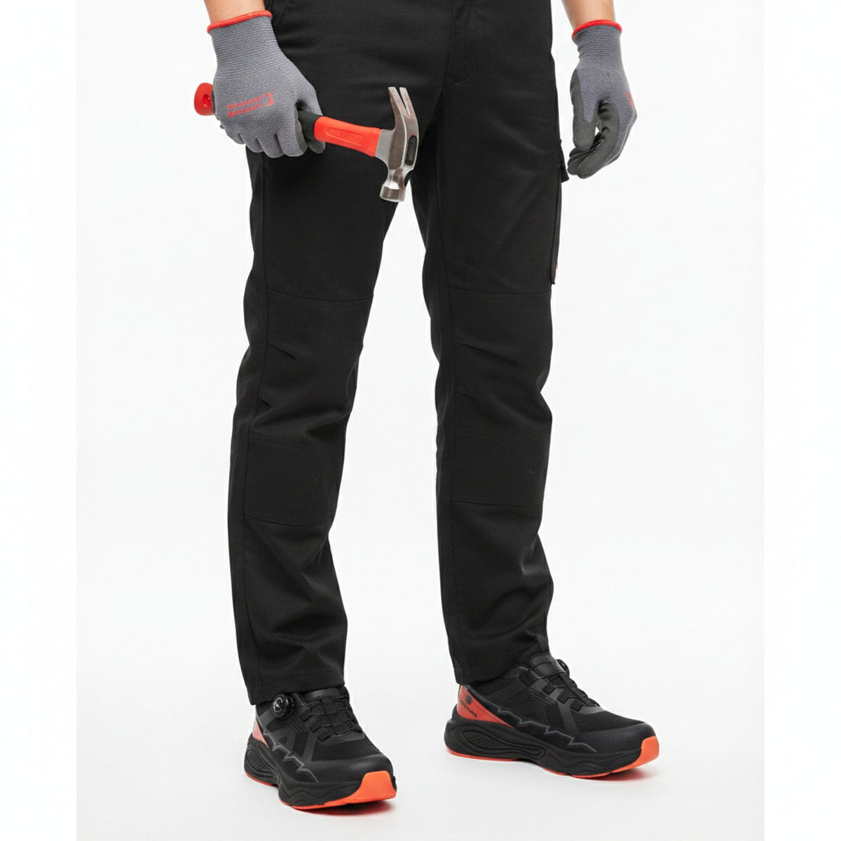 RewanPro ForcePro – buty robocze S3, czarno-pomarańczowe, scena robocza z młotkiem