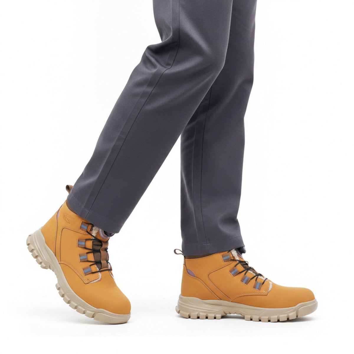 RewanPro Knob – zimowe buty robocze S3, brązowe, krok, widok z boku