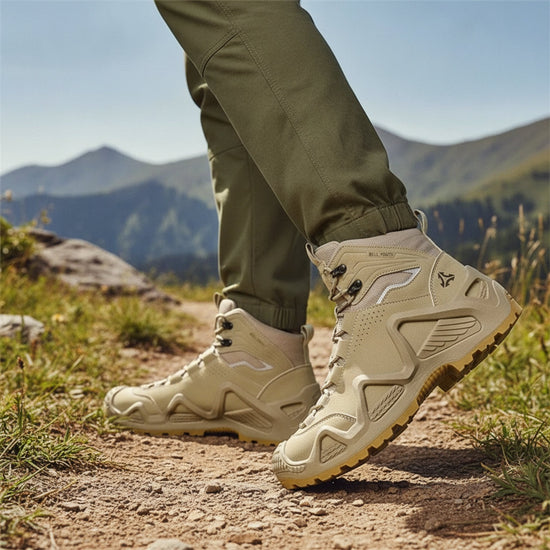 RewanPro Mount – buty trekkingowe, beżowe, krok na szlaku, widok z boku