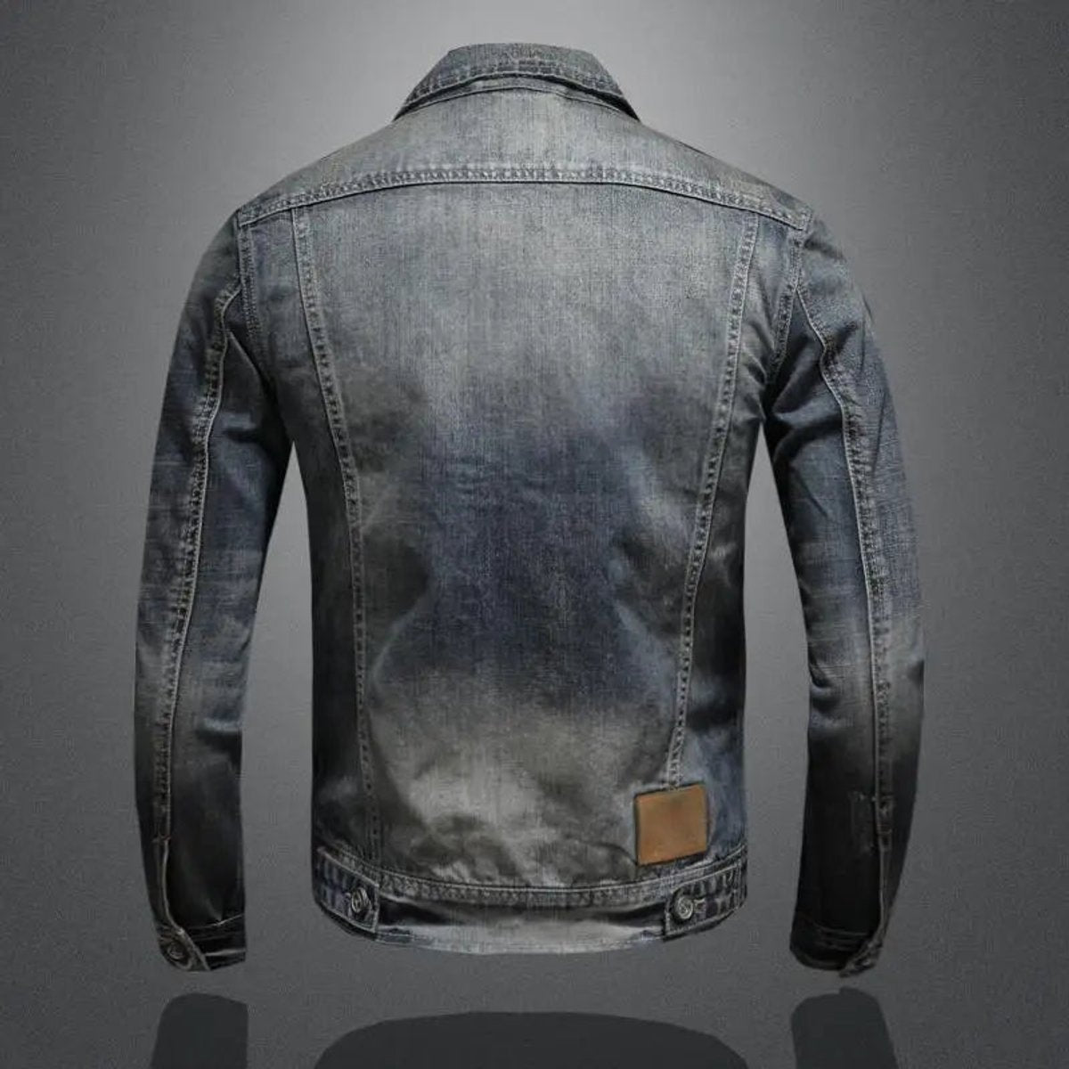 Męska kurtka jeansowa trucker sprana vintage – zdjęcie 4