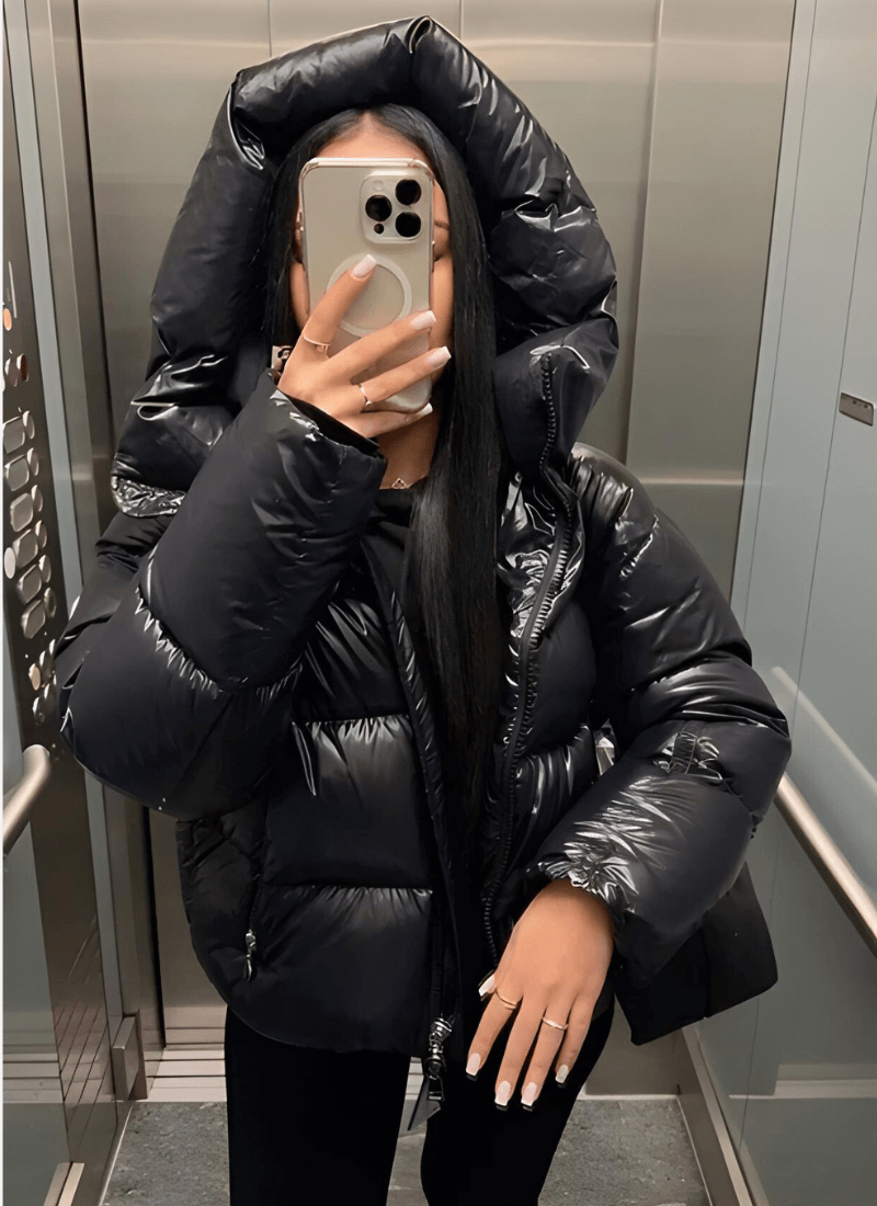 Błyszcząca kurtka pikowana slim fit – zdjęcie 2